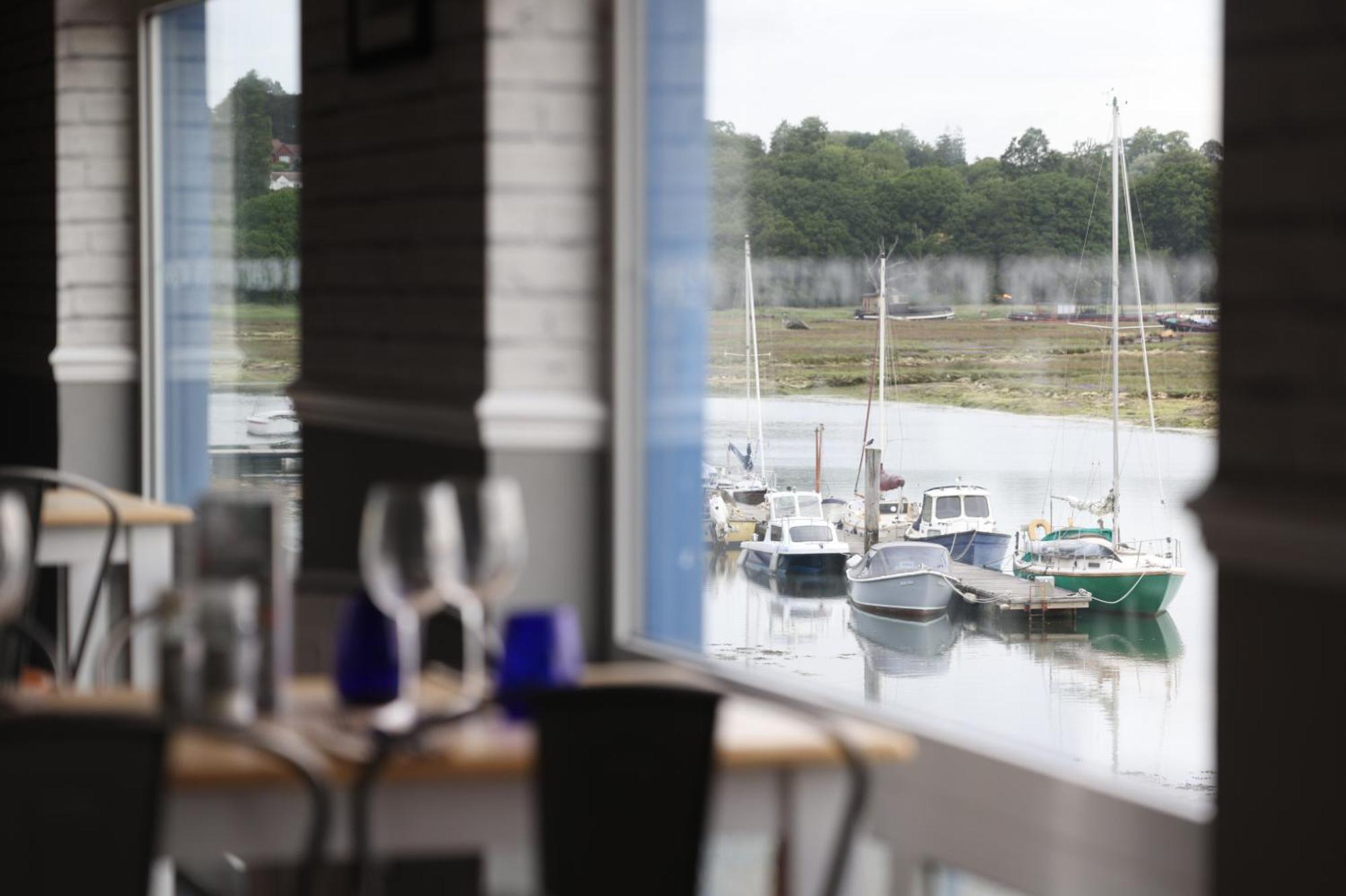 Mercury Yacht Harbour And Holiday Park Bursledon Dış mekan fotoğraf