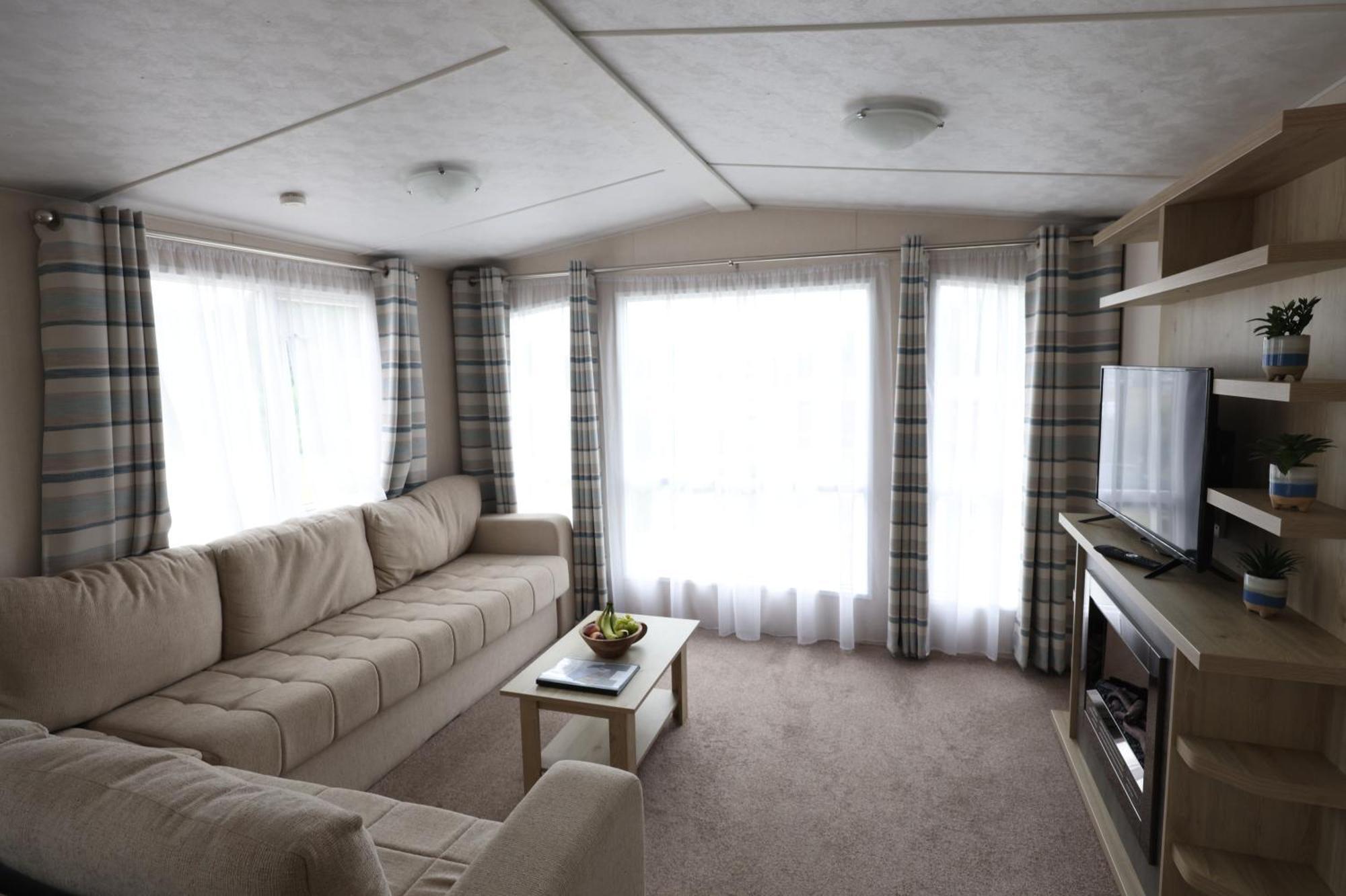 Mercury Yacht Harbour And Holiday Park Bursledon Dış mekan fotoğraf
